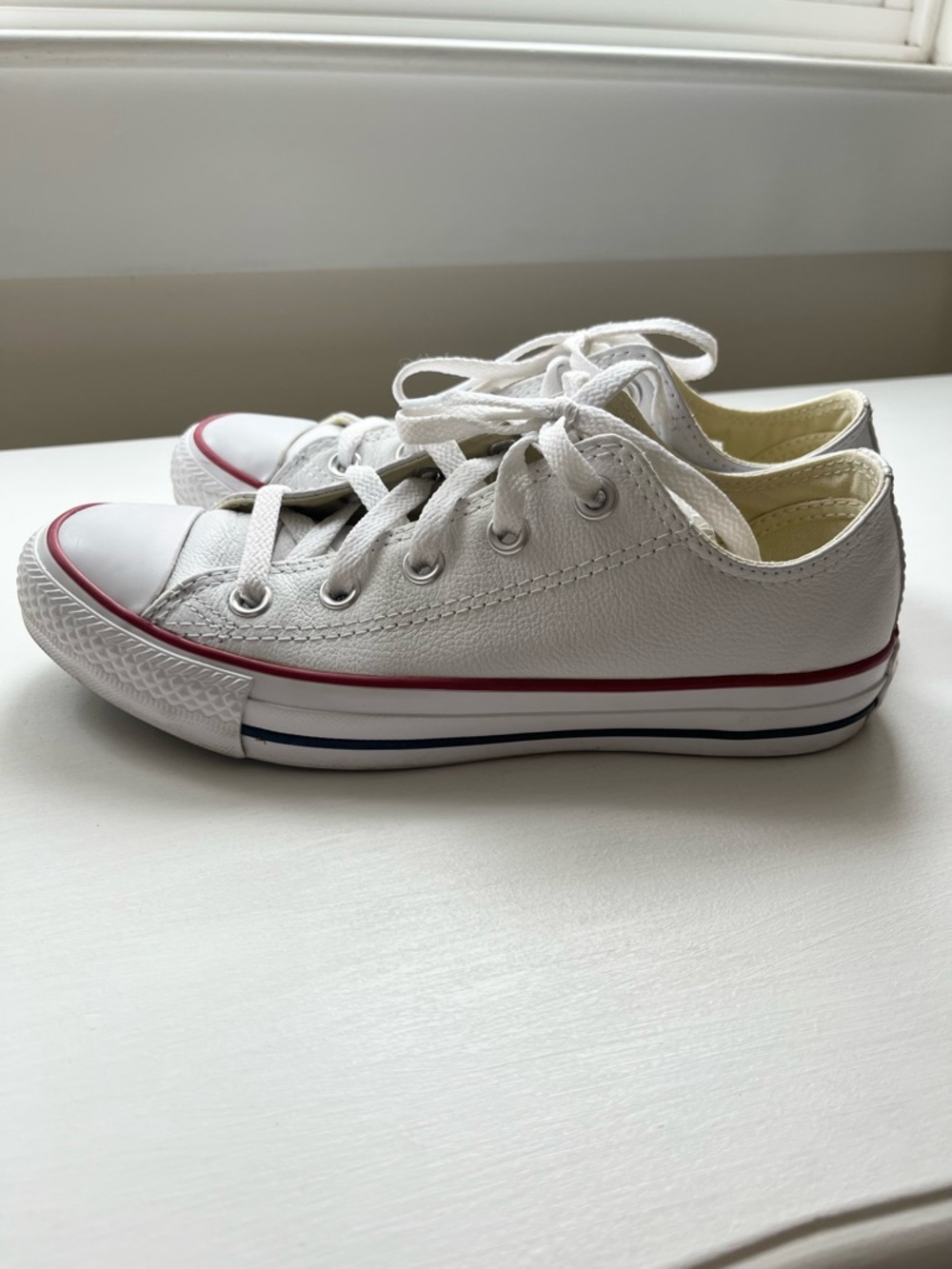 Leather converse - Picture 3 of 4